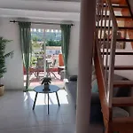 Tipo Loft Con Vista Al Montgo *