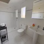 Tipo Loft Con Vista Al Montgo *