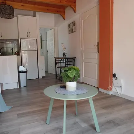 Tipo Loft Con Vista Al Montgo 아파트