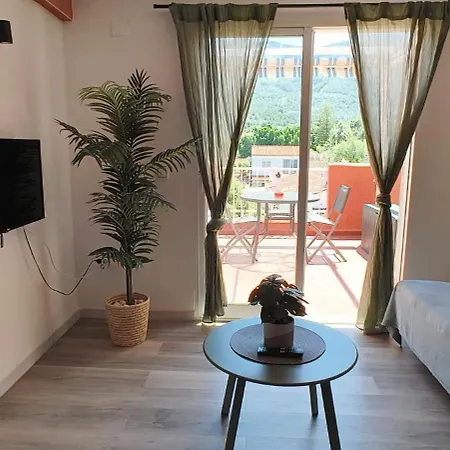 Tipo Loft Con Vista Al Montgo *