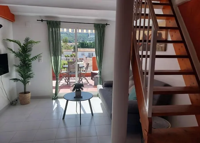 Tipo Loft Con Vista Al Montgo *