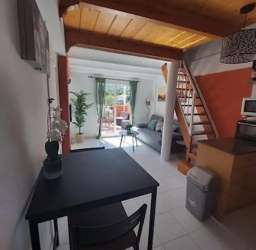 Tipo Loft Con Vista Al Montgo Lejlighed