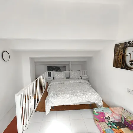 Apartman Tipo Loft Con Vista Al Montgo *